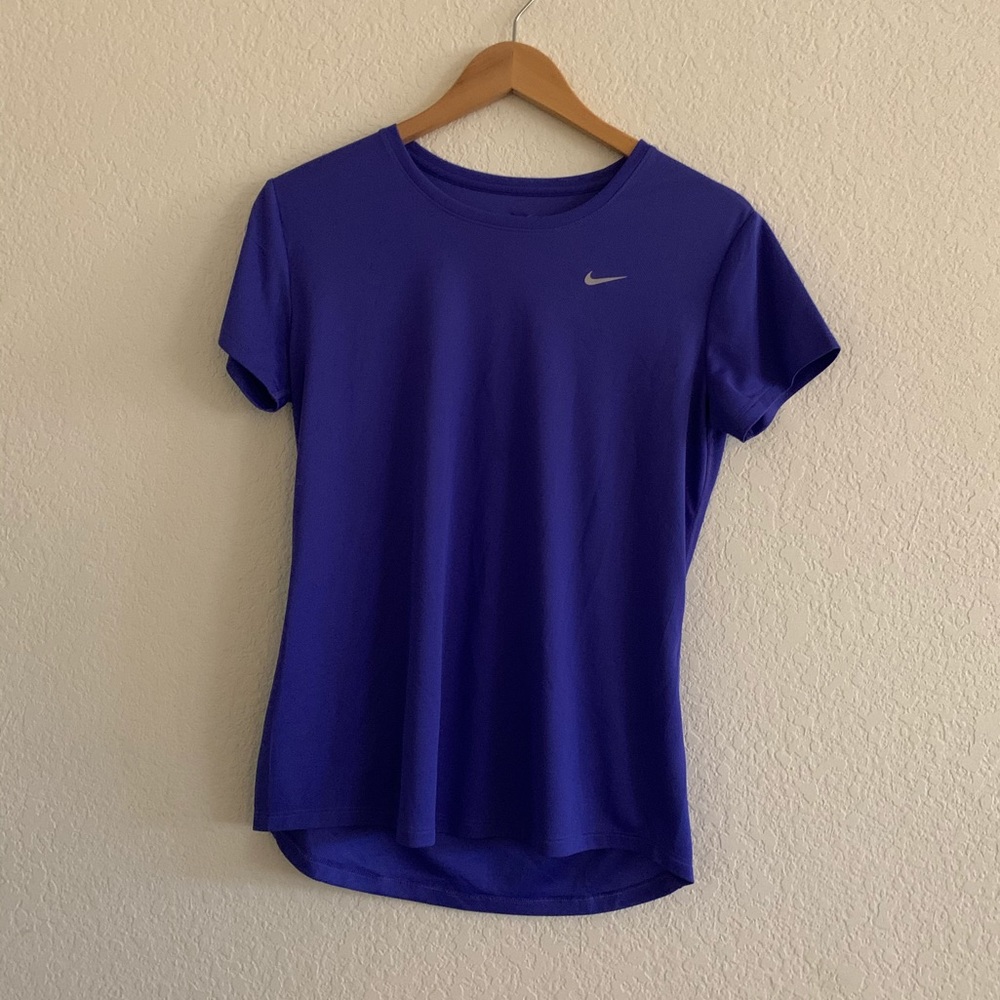 Nike t-shirt